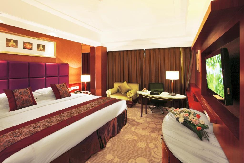 Chengdu Tianyou International Hotel Чънду Стая снимка