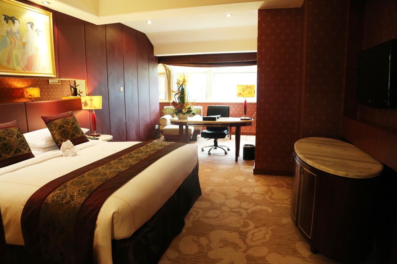 Chengdu Tianyou International Hotel Чънду Екстериор снимка