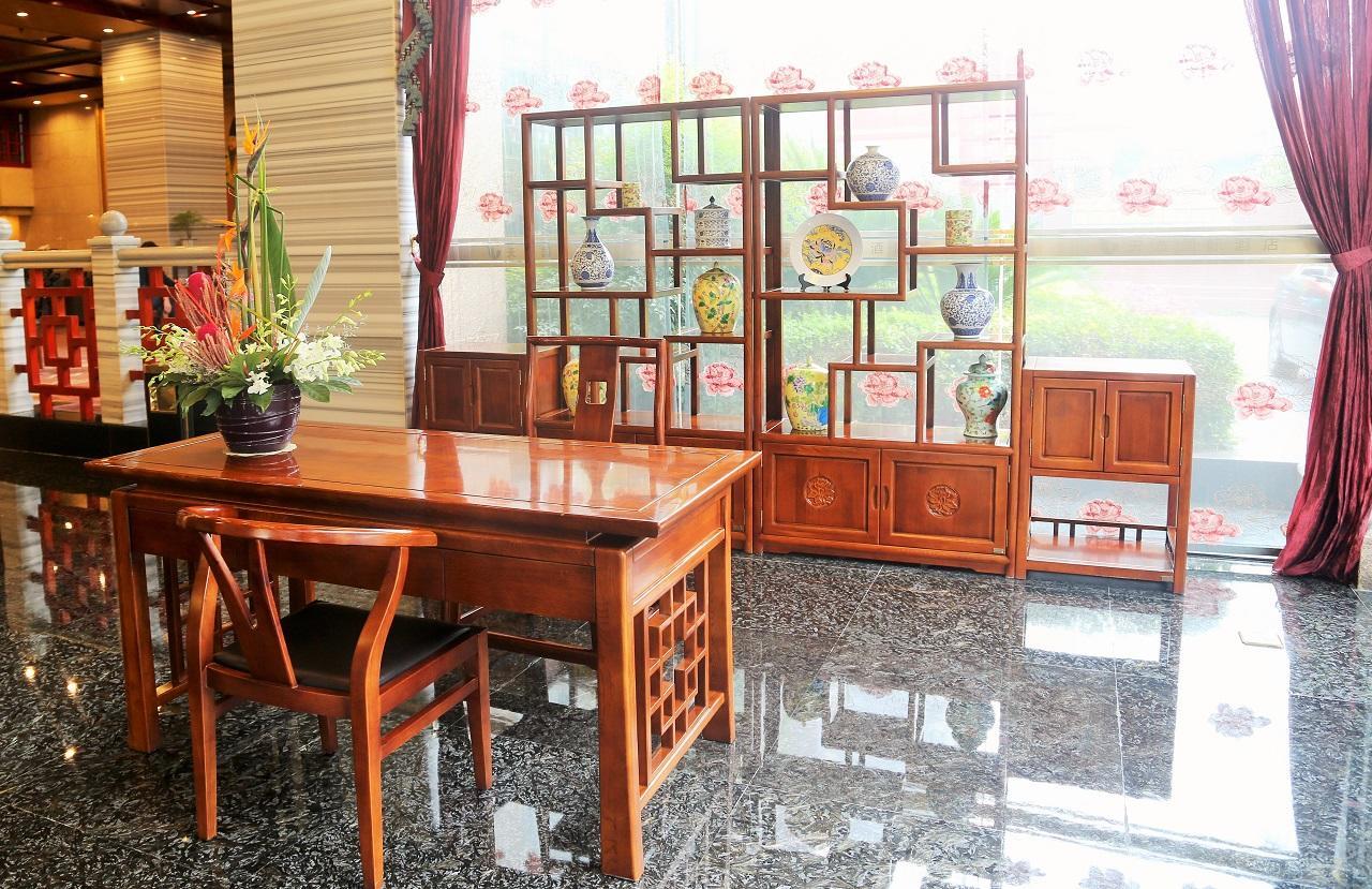 Chengdu Tianyou International Hotel Чънду Екстериор снимка
